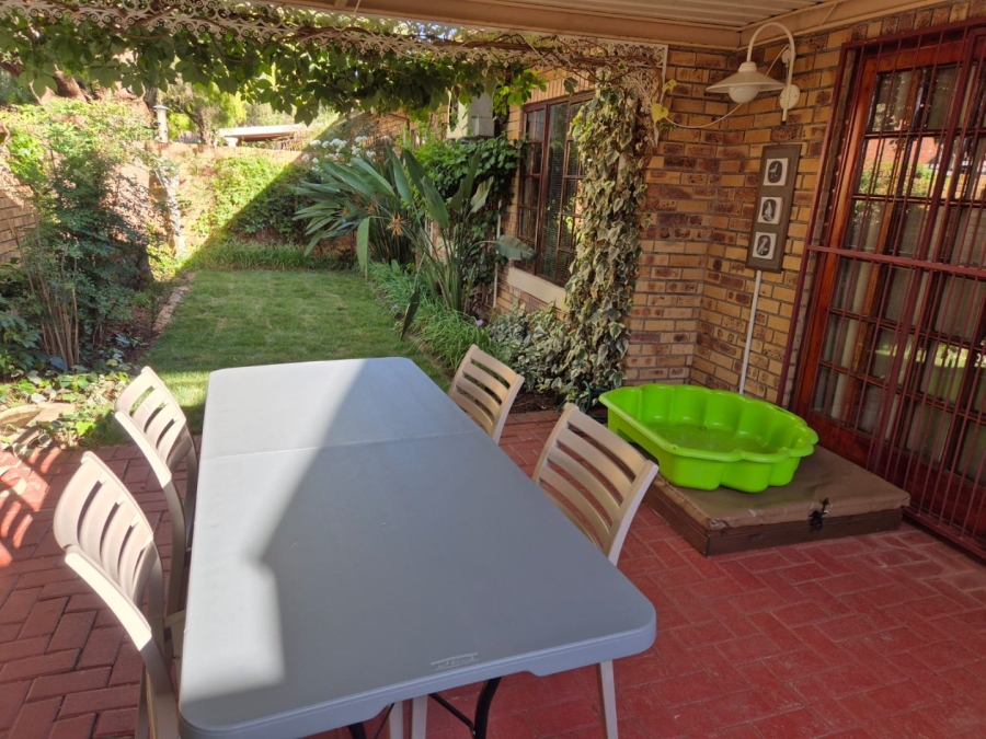 3 Bedroom Property for Sale in Langenhovenpark Free State